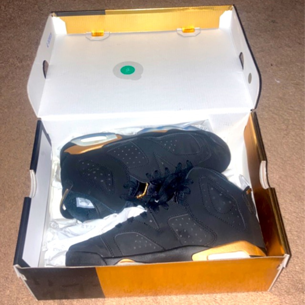 Black & Gold Jordan 6
